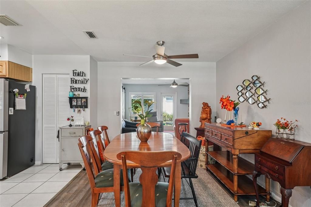 Active With Contract: $519,900 (4 beds, 2 baths, 1784 Square Feet)