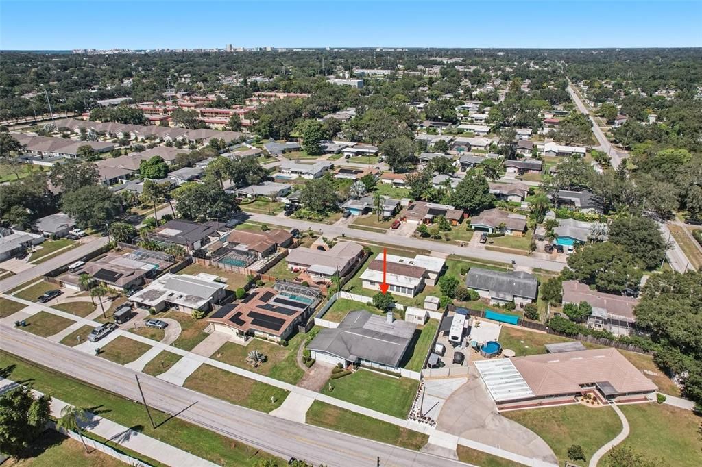 Active With Contract: $519,900 (4 beds, 2 baths, 1784 Square Feet)