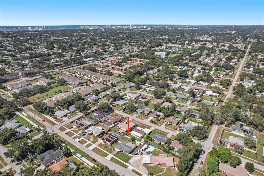 Active With Contract: $519,900 (4 beds, 2 baths, 1784 Square Feet)