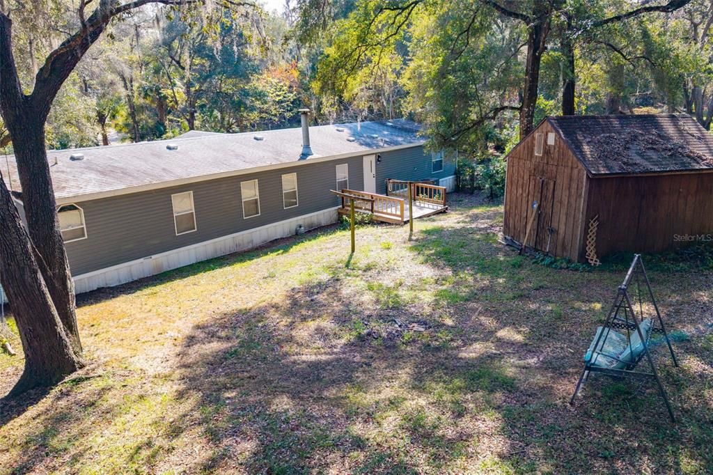 Activo con contrato: $225,000 (4 camas, 2 baños, 2052 Pies cuadrados)