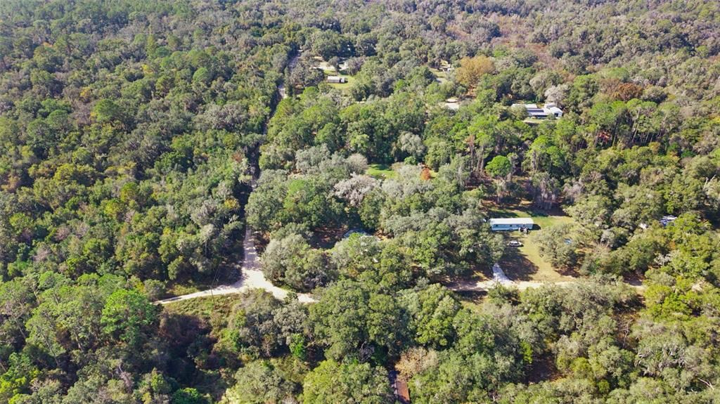 Activo con contrato: $225,000 (4 camas, 2 baños, 2052 Pies cuadrados)