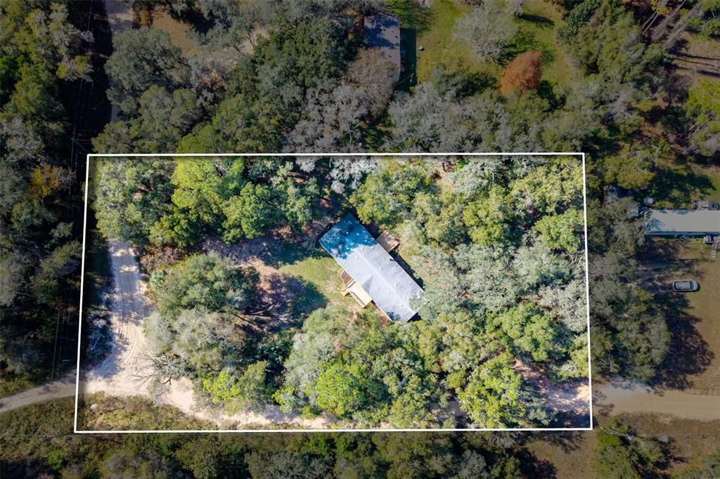 Activo con contrato: $225,000 (4 camas, 2 baños, 2052 Pies cuadrados)