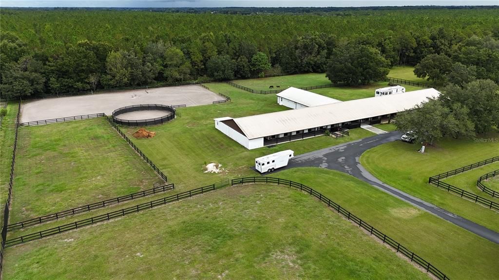 For Sale: $1,695,000 (5 beds, 3 baths, 1400 Square Feet)