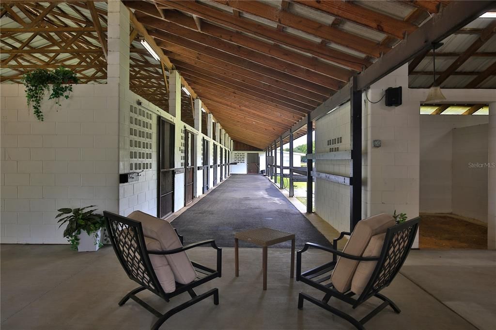 For Sale: $1,695,000 (5 beds, 3 baths, 1400 Square Feet)