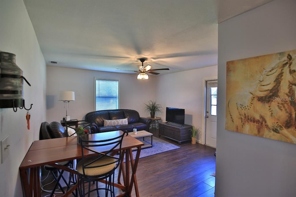 For Sale: $1,695,000 (5 beds, 3 baths, 1400 Square Feet)