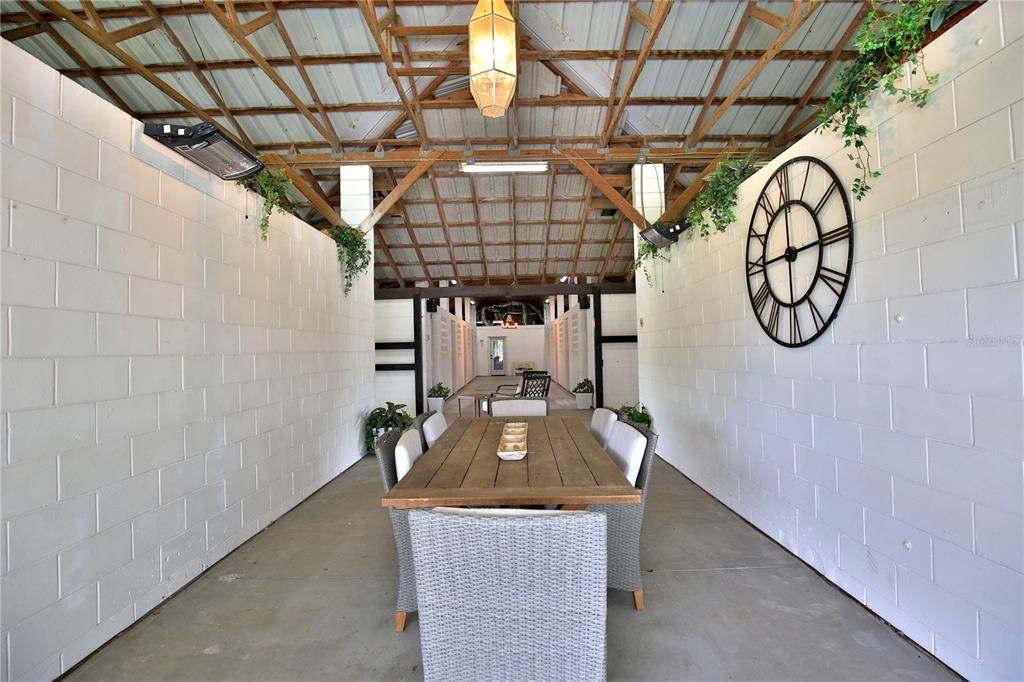 For Sale: $1,695,000 (5 beds, 3 baths, 1400 Square Feet)