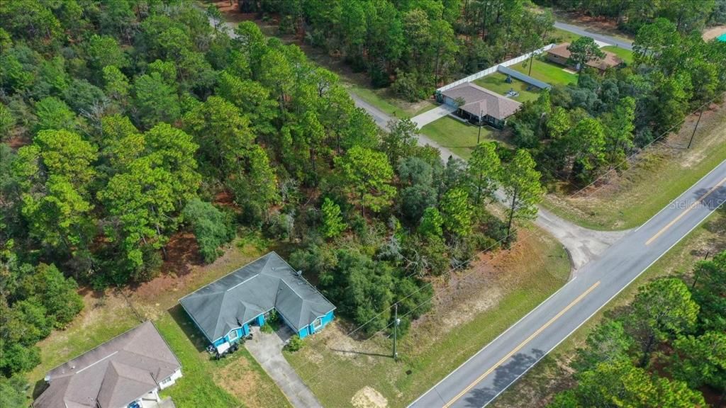 На продажу: $34,900 (0.28 acres)