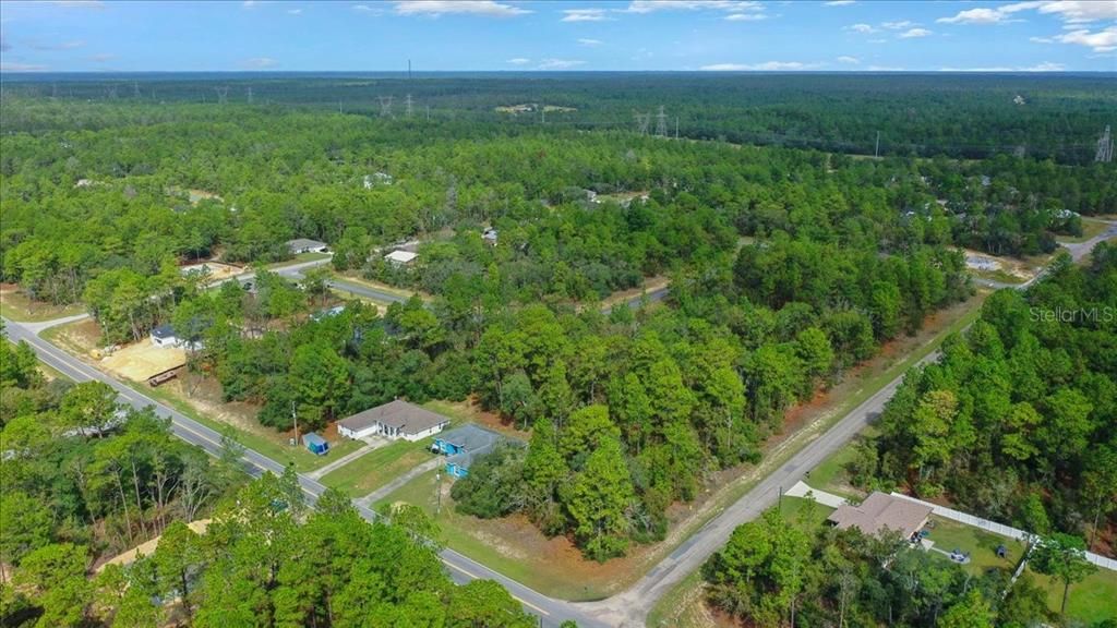 На продажу: $34,900 (0.28 acres)