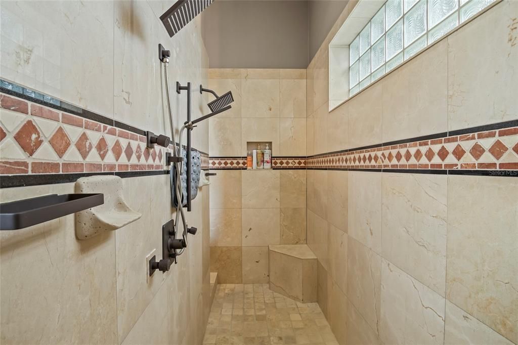 For Sale: $1,375,000 (4 beds, 4 baths, 5478 Square Feet)