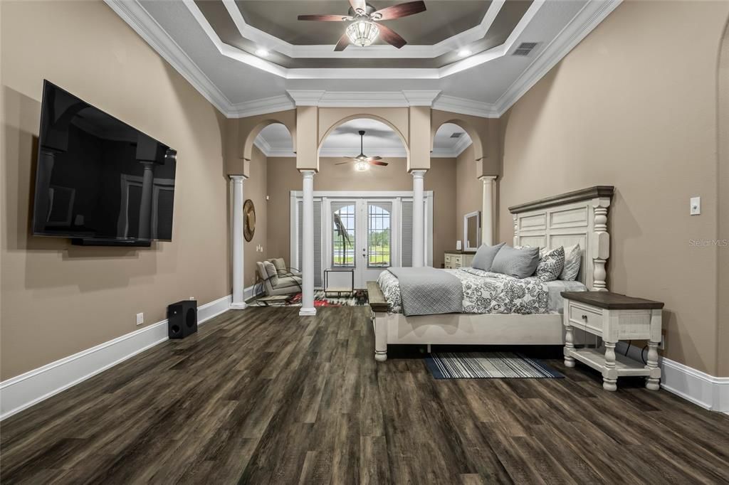 For Sale: $1,375,000 (4 beds, 4 baths, 5478 Square Feet)