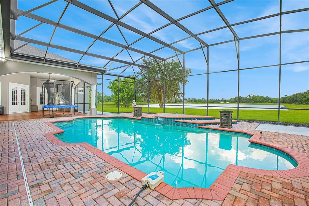 For Sale: $1,375,000 (4 beds, 4 baths, 5478 Square Feet)