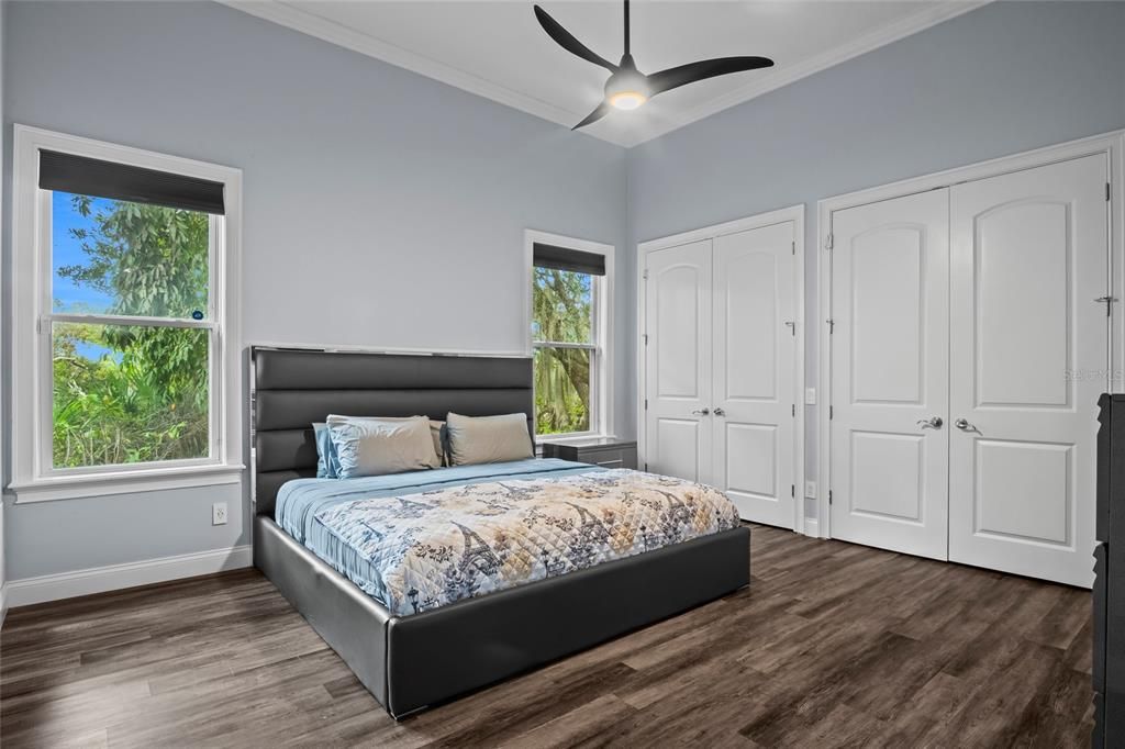 For Sale: $1,375,000 (4 beds, 4 baths, 5478 Square Feet)