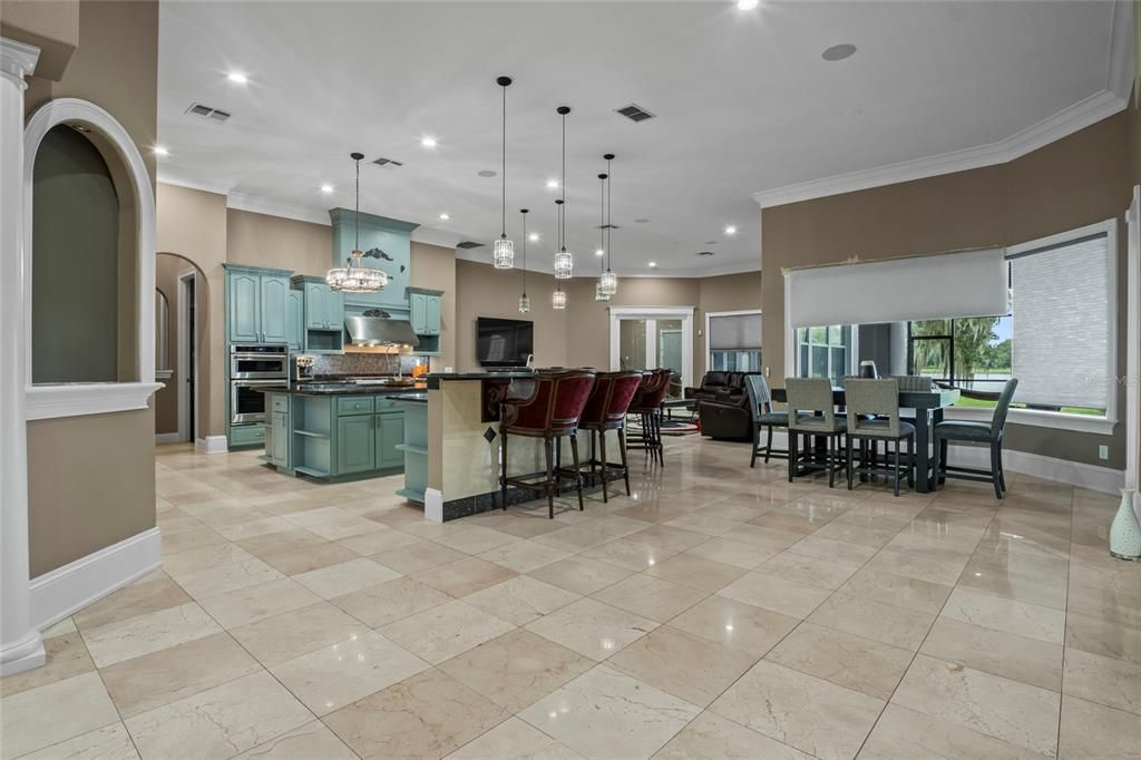 For Sale: $1,375,000 (4 beds, 4 baths, 5478 Square Feet)