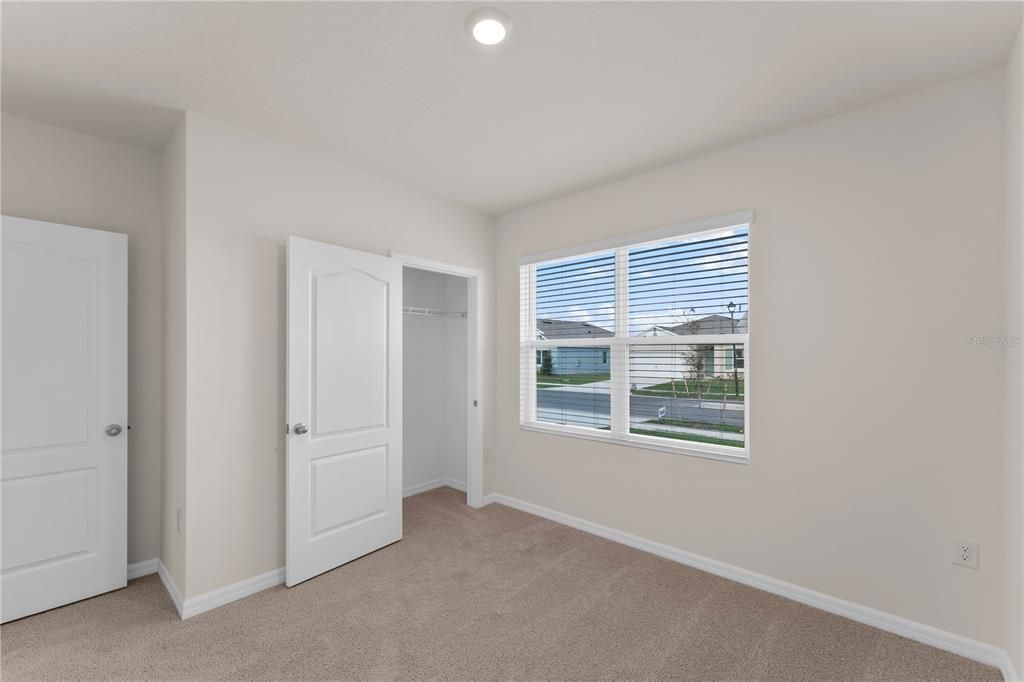 出租: $2,400 (4 贝兹, 2 浴室, 1828 平方英尺)