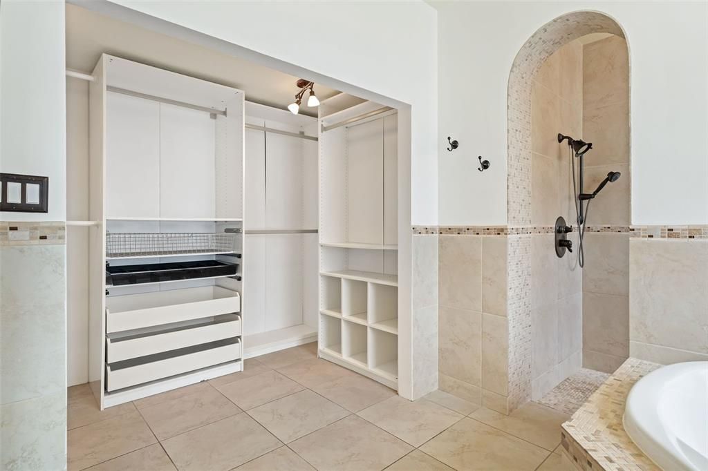 На продажу: $779,000 (4 спален, 3 ванн, 2821 Квадратных фут)