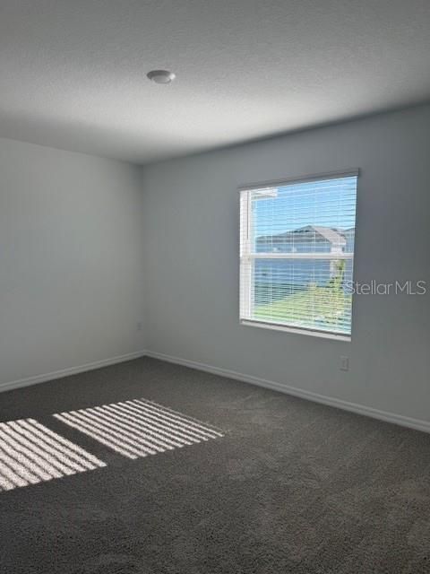 В аренду: $2,600 (3 спален, 2 ванн, 1673 Квадратных фут)