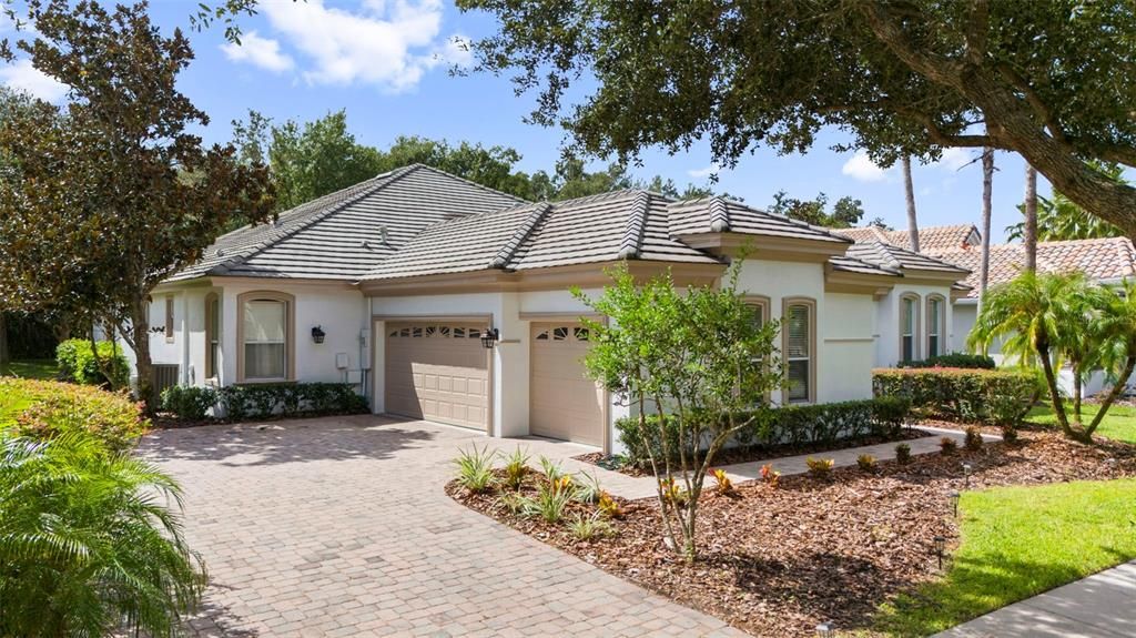 En Venta: $645,000 (4 camas, 3 baños, 2941 Pies cuadrados)