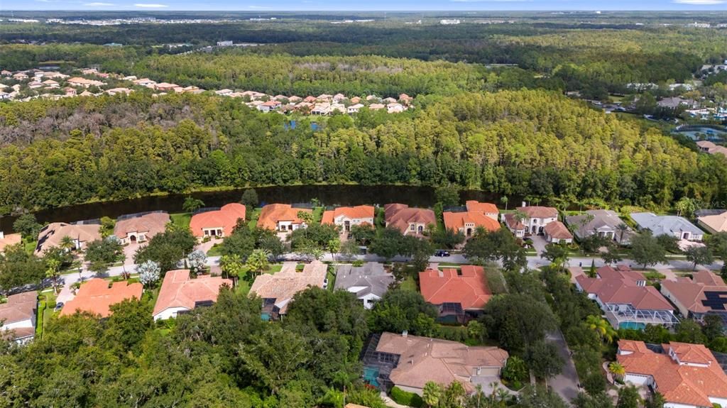 En Venta: $645,000 (4 camas, 3 baños, 2941 Pies cuadrados)