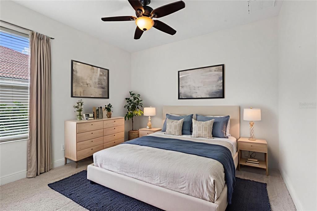 En Venta: $645,000 (4 camas, 3 baños, 2941 Pies cuadrados)