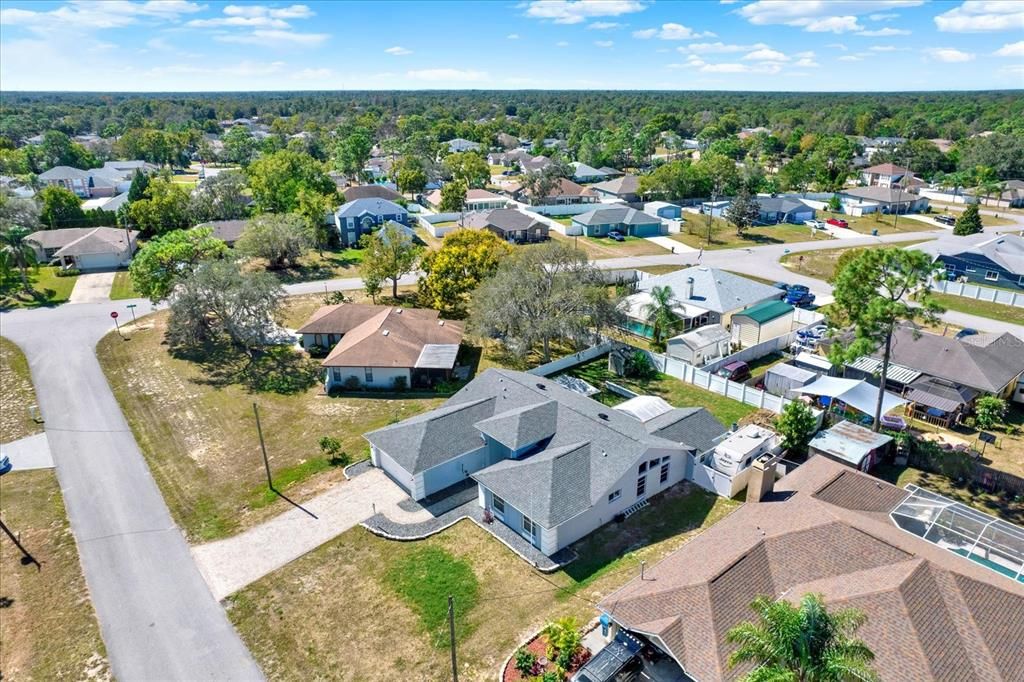 待售: $338,000 (4 贝兹, 2 浴室, 2280 平方英尺)