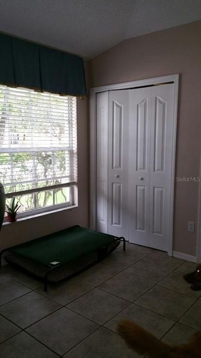 В аренду: $2,400 (3 спален, 2 ванн, 1857 Квадратных фут)