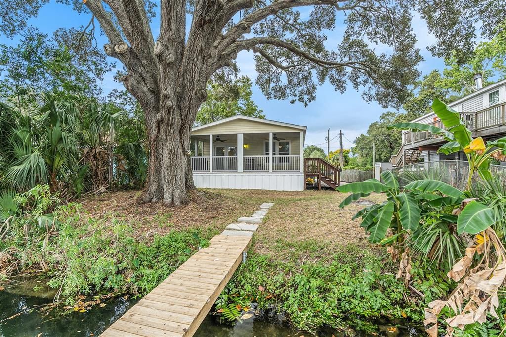 En Venta: $349,900 (2 camas, 2 baños, 1128 Pies cuadrados)