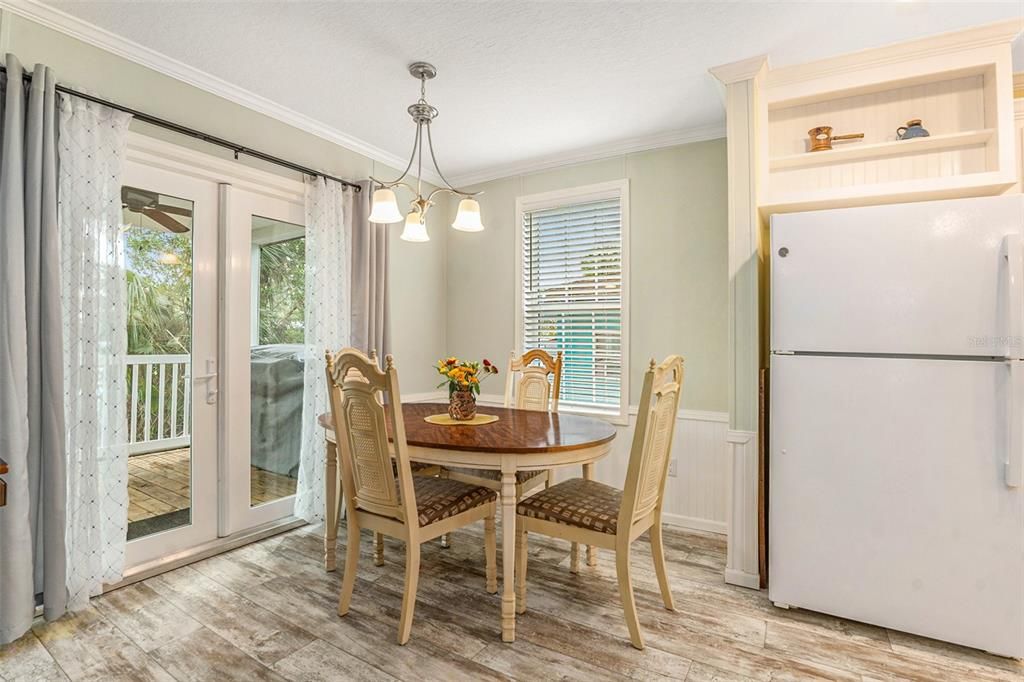 En Venta: $349,900 (2 camas, 2 baños, 1128 Pies cuadrados)