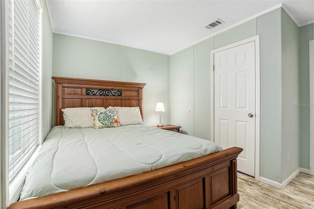 En Venta: $349,900 (2 camas, 2 baños, 1128 Pies cuadrados)