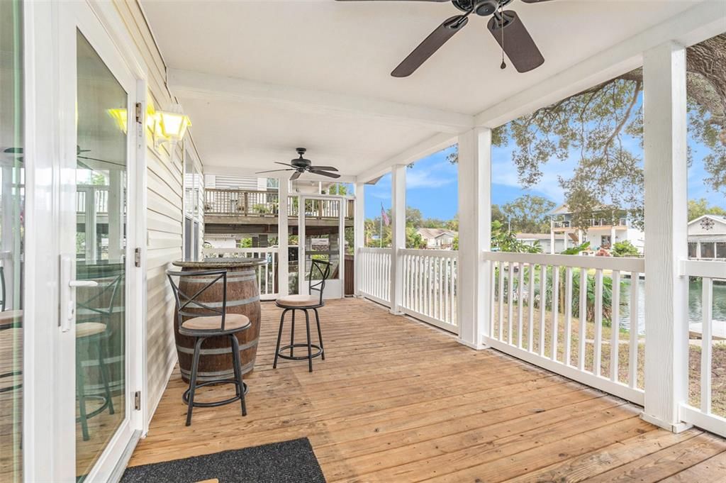 En Venta: $349,900 (2 camas, 2 baños, 1128 Pies cuadrados)