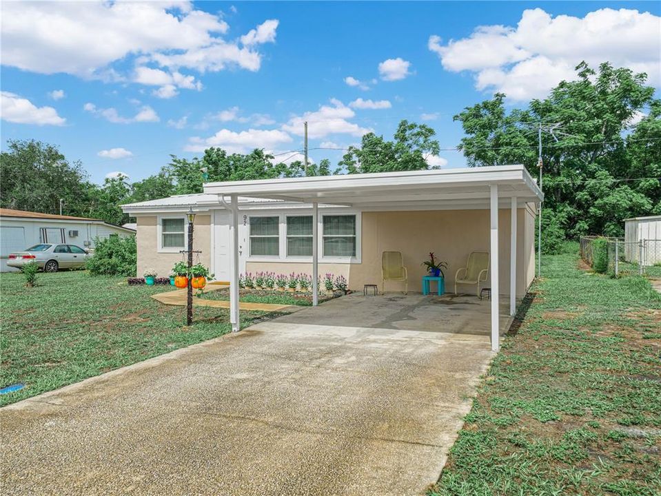 Active With Contract: $185,000 (2 beds, 2 baths, 1120 Square Feet)