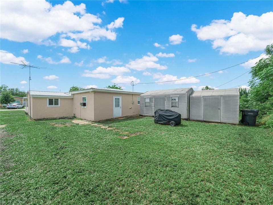 Active With Contract: $185,000 (2 beds, 2 baths, 1120 Square Feet)