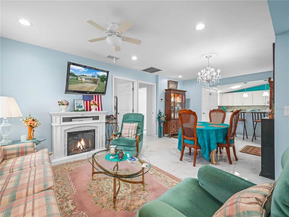 Active With Contract: $185,000 (2 beds, 2 baths, 1120 Square Feet)