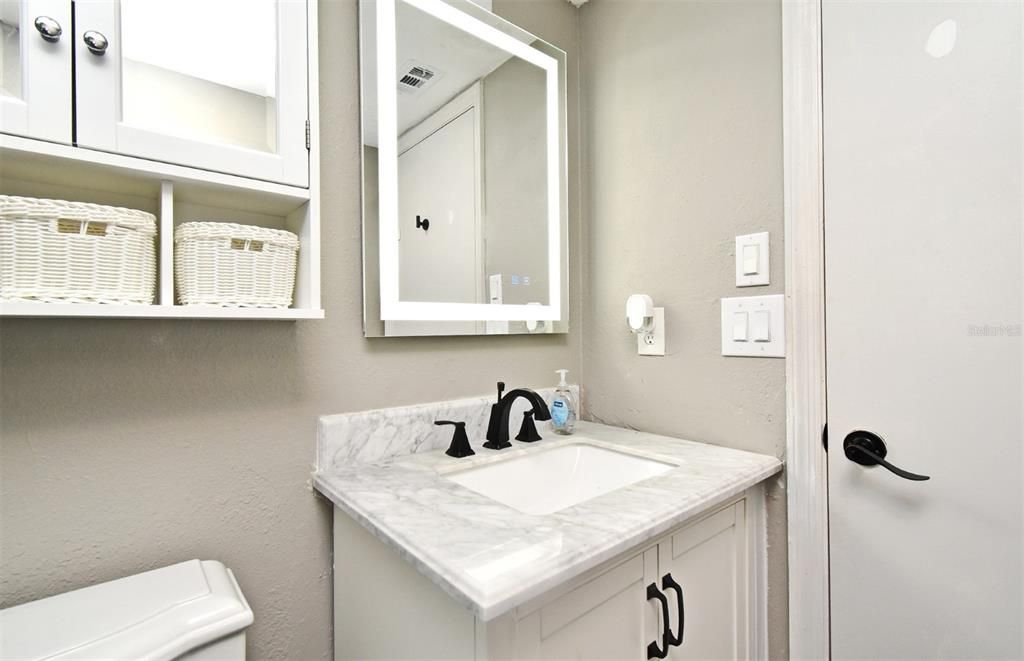 For Sale: $489,900 (2 beds, 20 baths, 1125 Square Feet)