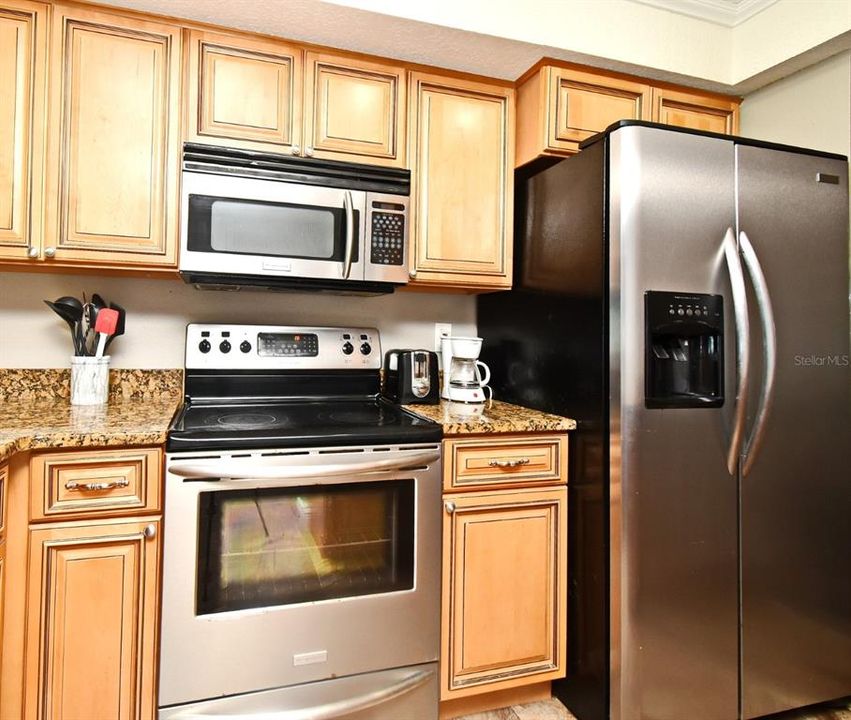 For Sale: $489,900 (2 beds, 20 baths, 1125 Square Feet)