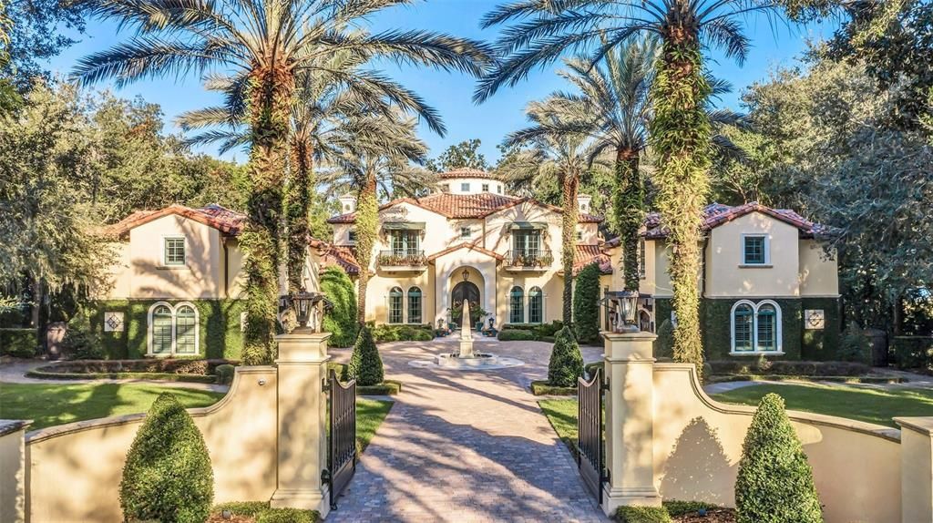 For Sale: $8,950,000 (7 beds, 9 baths, 11255 Square Feet)