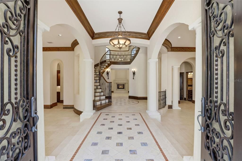 For Sale: $8,950,000 (7 beds, 9 baths, 11255 Square Feet)