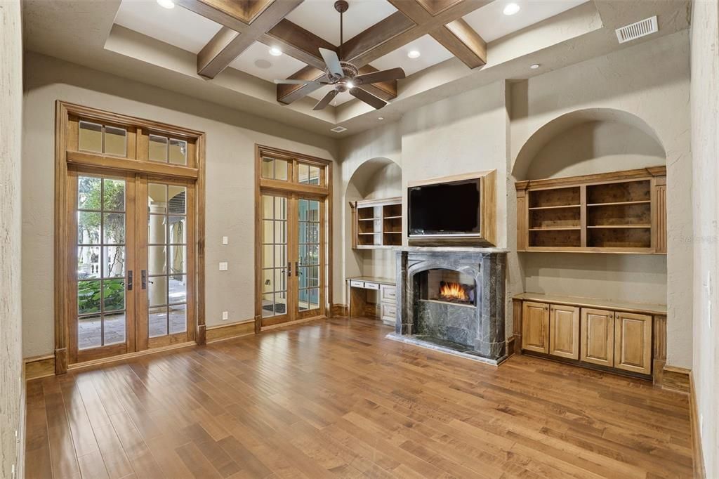 For Sale: $8,950,000 (7 beds, 9 baths, 11255 Square Feet)