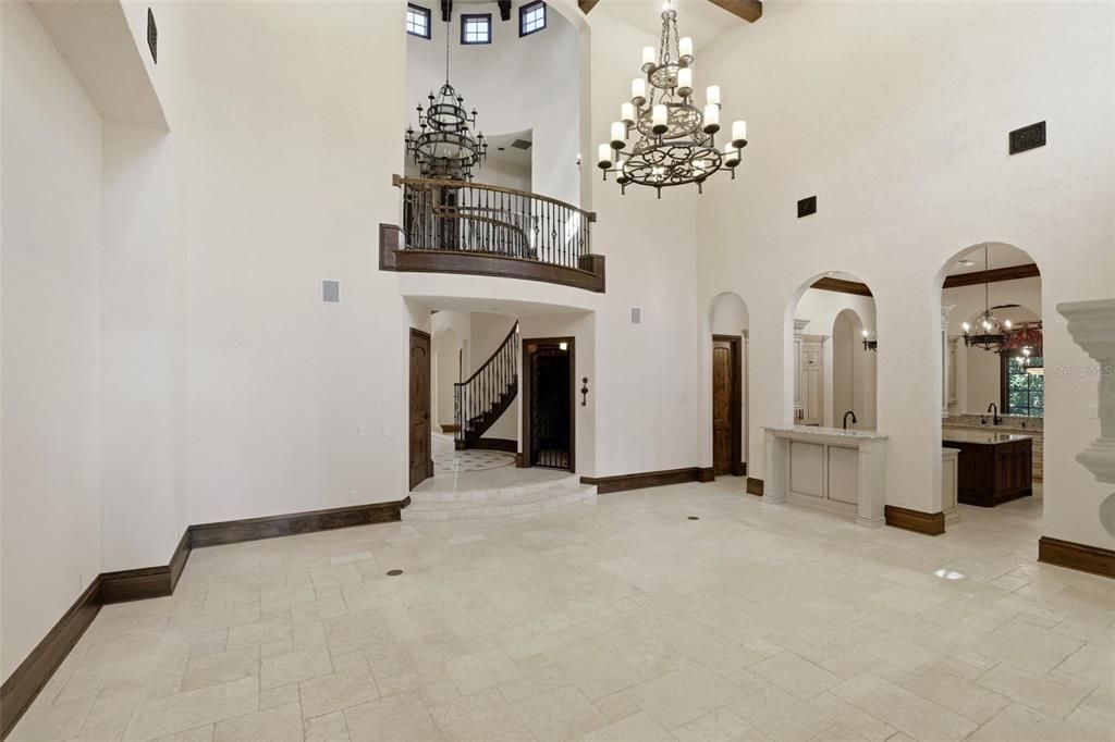 For Sale: $8,950,000 (7 beds, 9 baths, 11255 Square Feet)