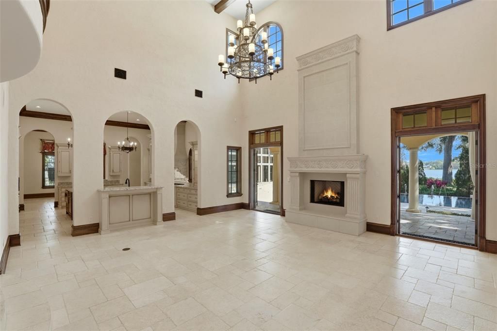 For Sale: $8,950,000 (7 beds, 9 baths, 11255 Square Feet)