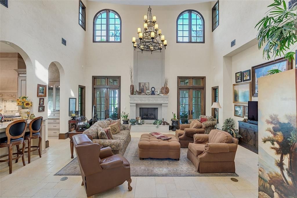 For Sale: $8,950,000 (7 beds, 9 baths, 11255 Square Feet)