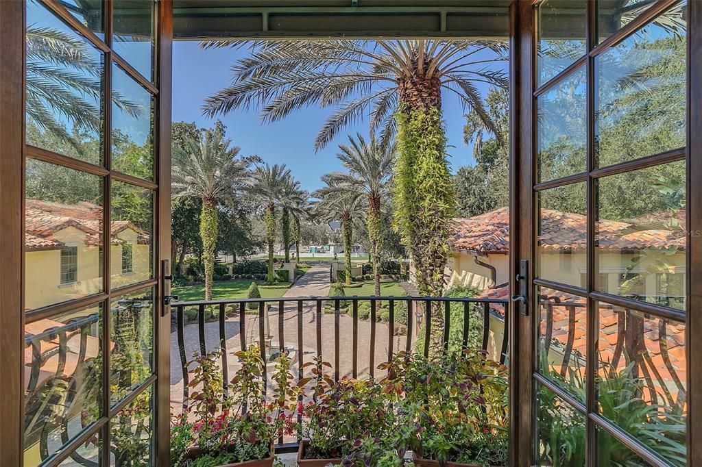 For Sale: $8,950,000 (7 beds, 9 baths, 11255 Square Feet)