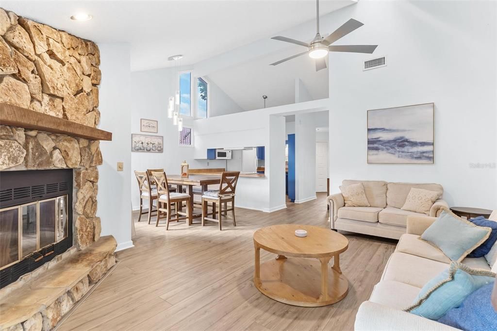 En Venta: $299,900 (3 camas, 2 baños, 1497 Pies cuadrados)