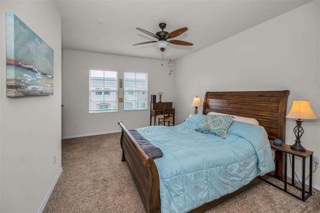 待售: $334,975 (3 贝兹, 3 浴室, 1612 平方英尺)