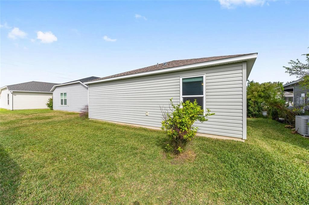 На продажу: $246,000 (2 спален, 2 ванн, 1051 Квадратных фут)