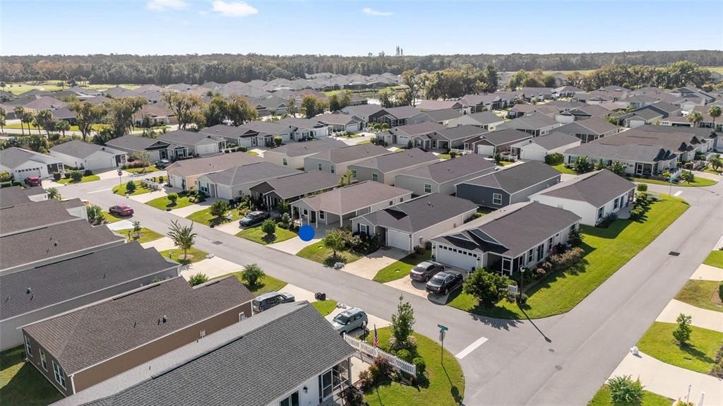 На продажу: $246,000 (2 спален, 2 ванн, 1051 Квадратных фут)