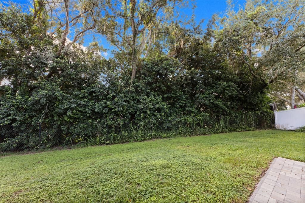 Activo con contrato: $604,900 (4 camas, 3 baños, 2775 Pies cuadrados)