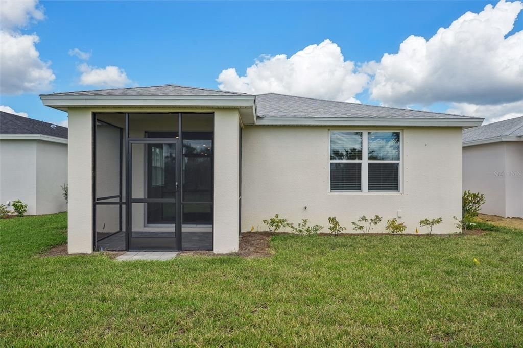 Active With Contract: $314,995 (4 beds, 2 baths, 1687 Square Feet)