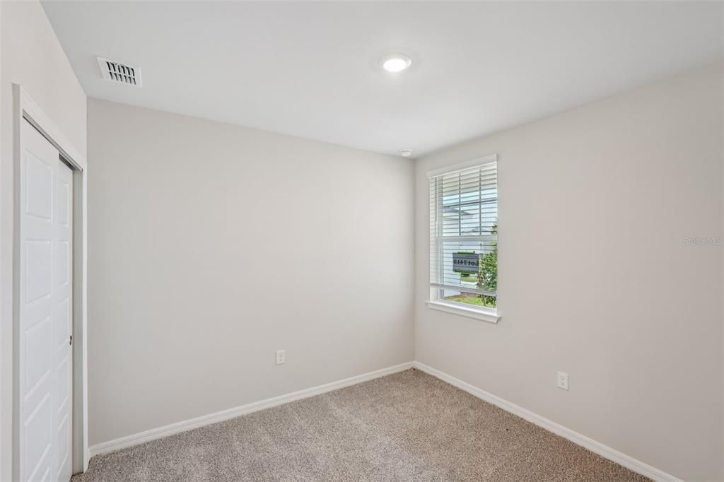 Active With Contract: $314,995 (4 beds, 2 baths, 1687 Square Feet)