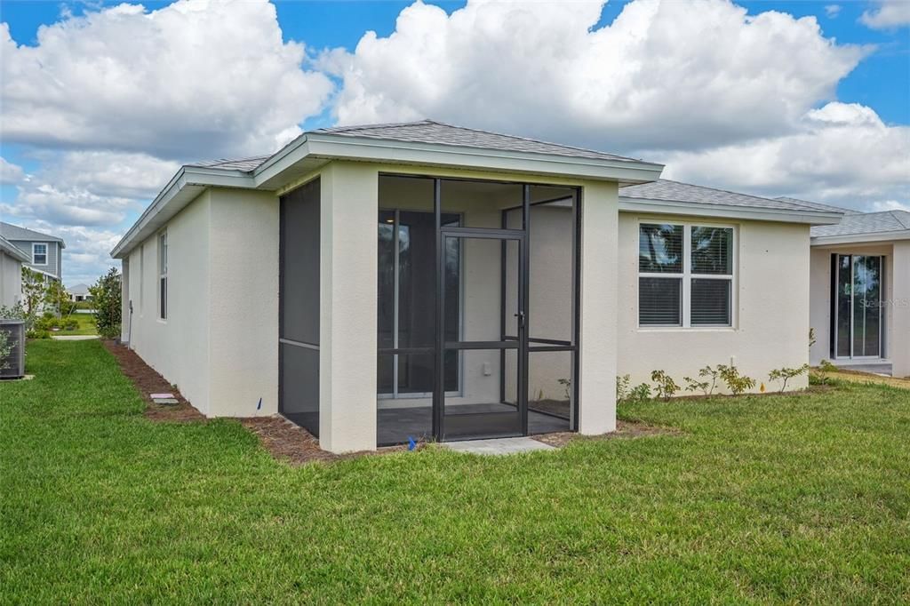 Active With Contract: $314,995 (4 beds, 2 baths, 1687 Square Feet)