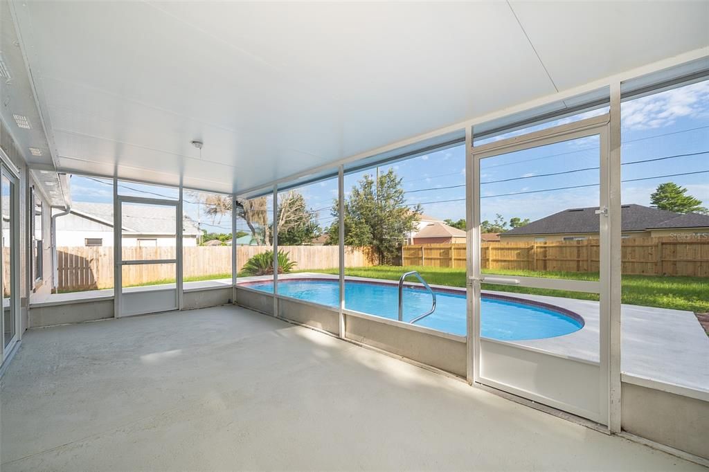 待售: $289,900 (3 贝兹, 2 浴室, 1142 平方英尺)